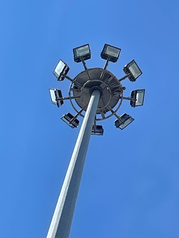 Impianti di illuminazione luoghi pubblici